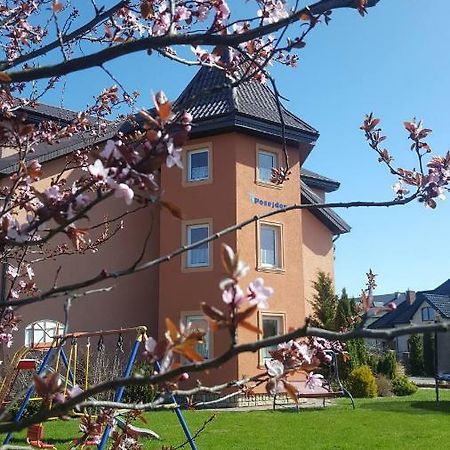 Posejdon Bed & Breakfast Устроне Морске Екстериор снимка