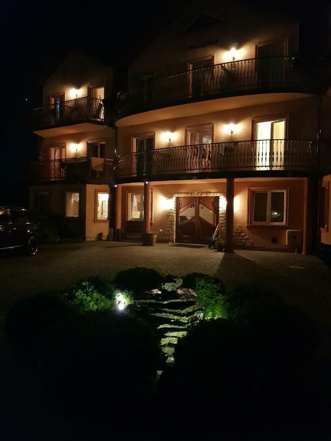 Posejdon Bed & Breakfast Устроне Морске Екстериор снимка